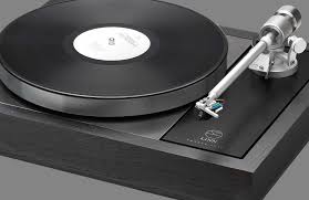 Linn Majik LP12 with Krane tonearm from Basil Audio