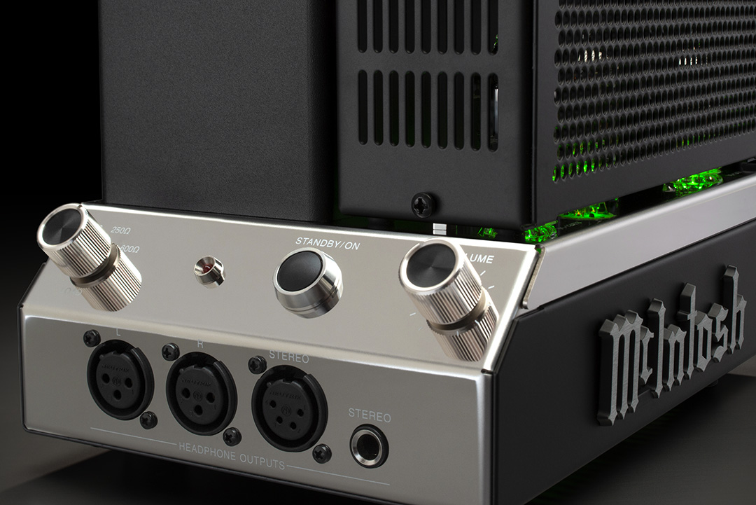 McIntosh MHA200 – www.basilaudio.com